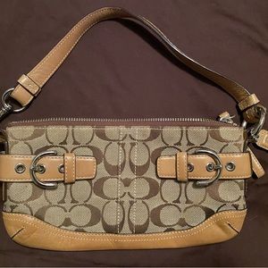 Small Coach Handbag/clutch/wristlet Gently used.